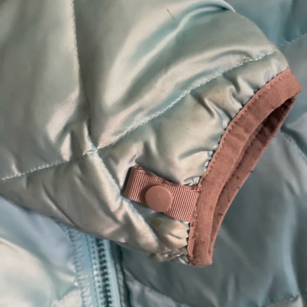 The North Face 550 Girls Blue Jacket - Picture 5 of 5